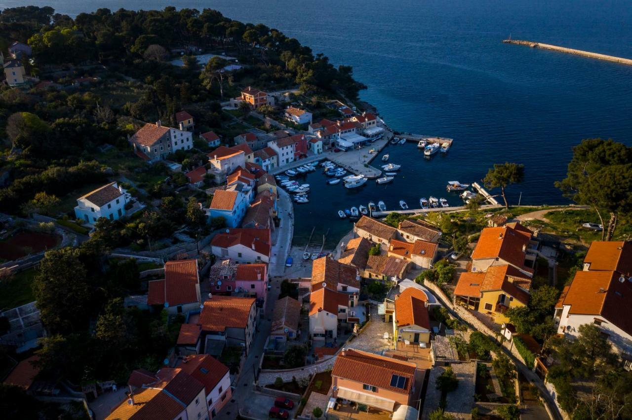 Apartments Antje Veli Lošinj Eksteriør billede