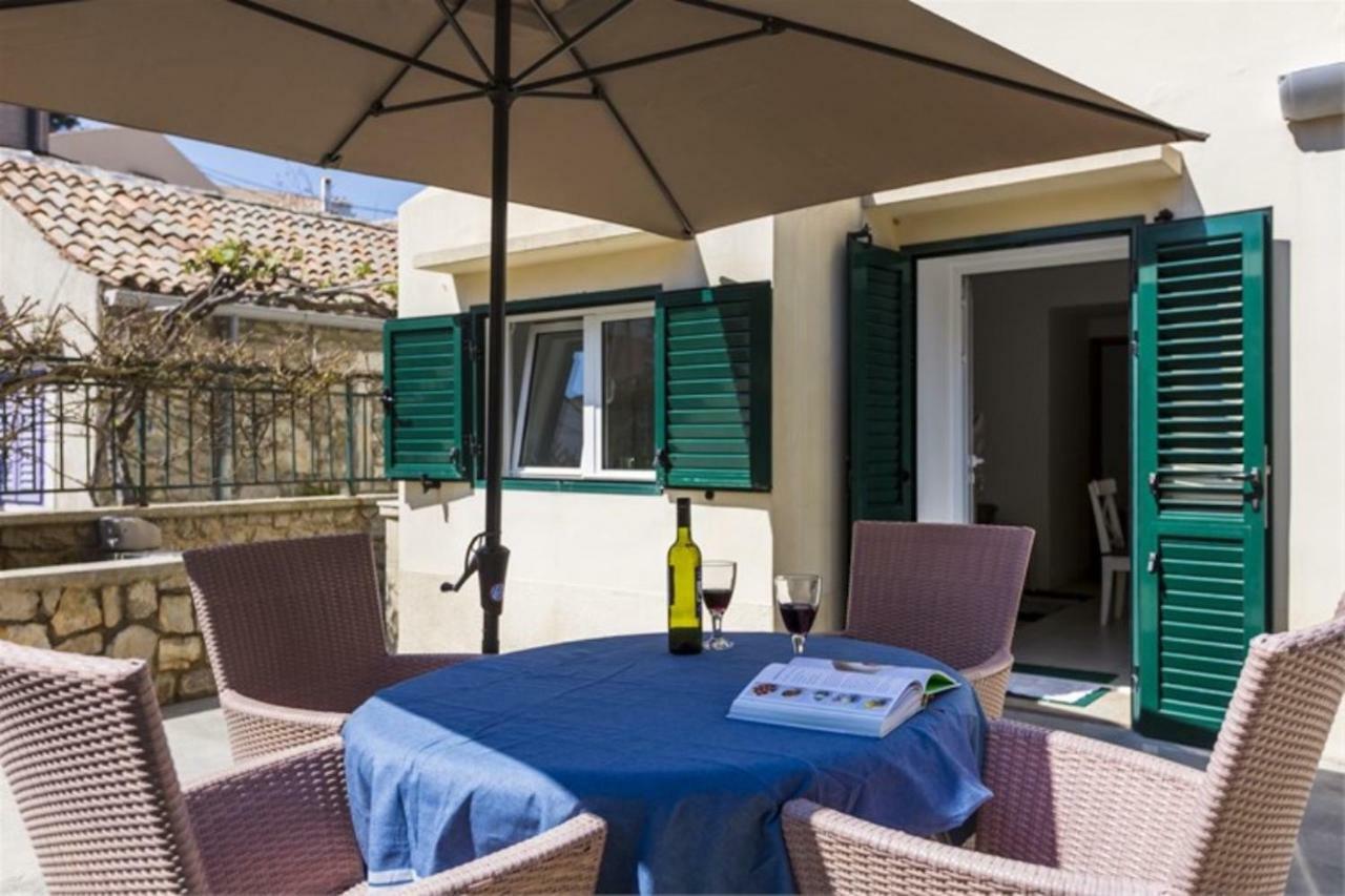 Apartments Antje Veli Lošinj Eksteriør billede