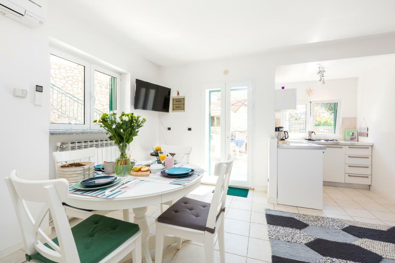 Apartments Antje Veli Lošinj Eksteriør billede